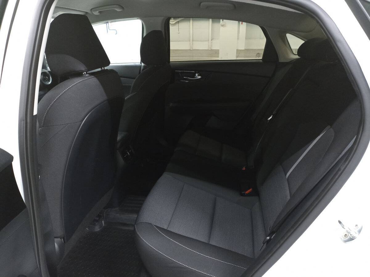 Kia Cerato 2019 года с пробегом. Фото: #11