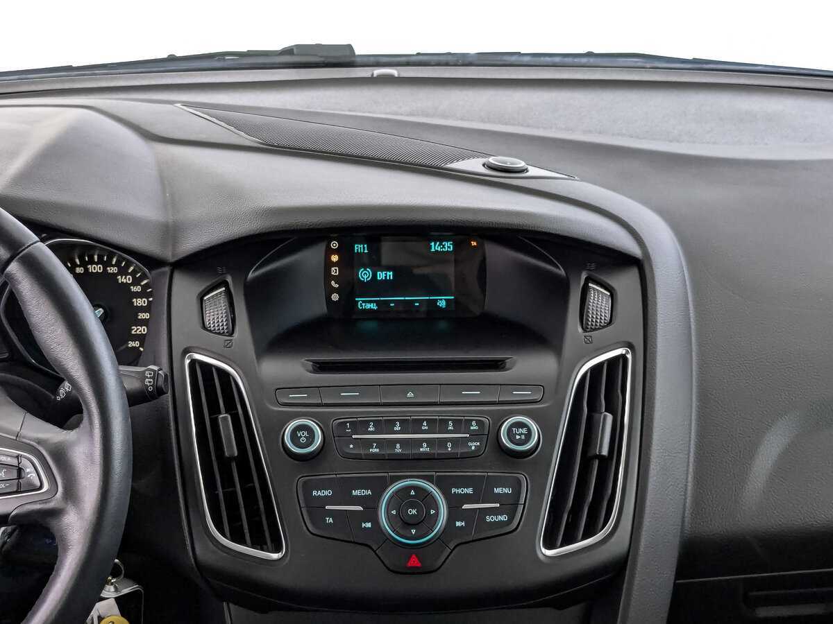 Ford Focus 2018 года с пробегом. Фото: #12