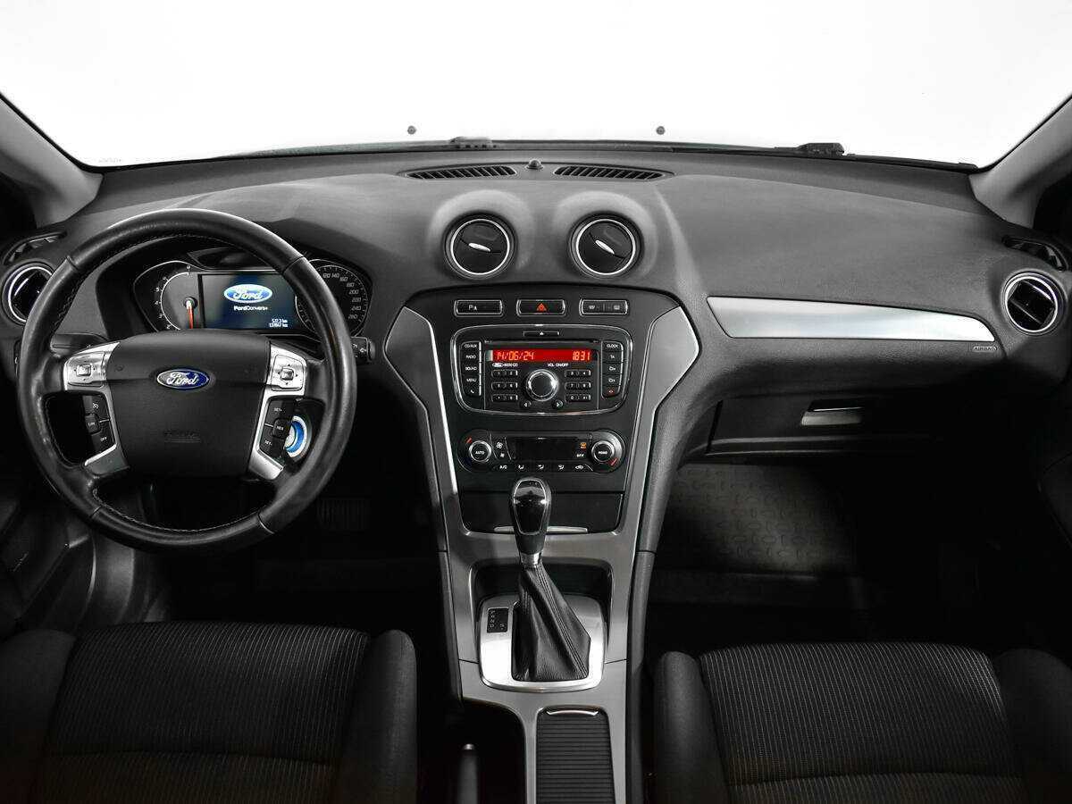 Ford Mondeo 2013 года с пробегом. Фото: #11