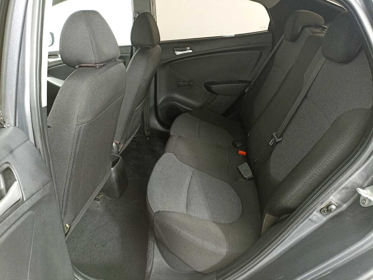 Hyundai Solaris 2013 года с пробегом. Фото: #6