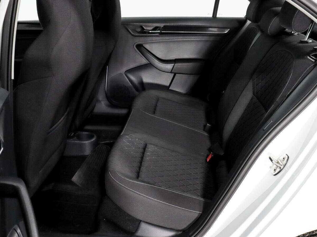 Skoda Rapid 2020 года с пробегом. Фото: #9