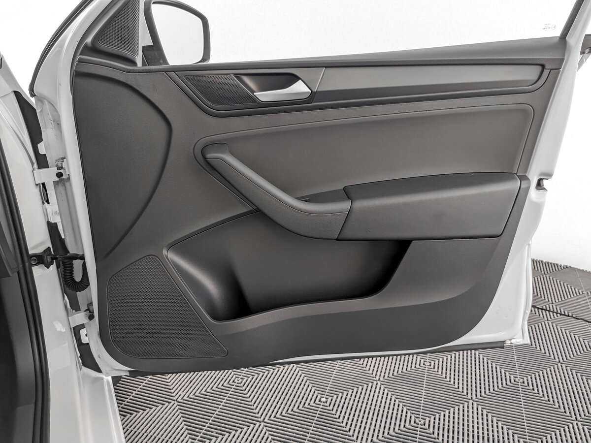 Volkswagen Polo 2020 года с пробегом. Фото: #22