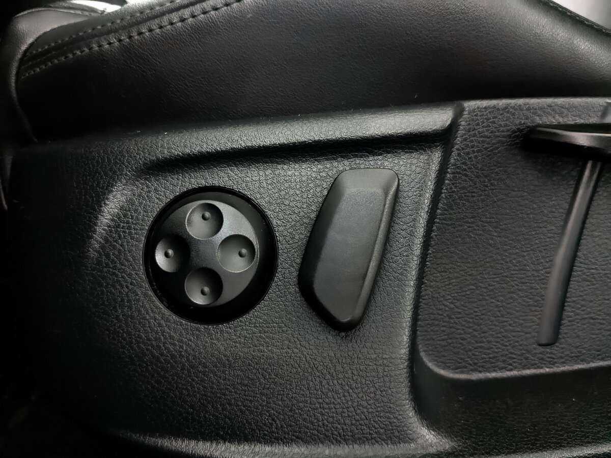 Volkswagen Passat CC 2013 года с пробегом. Фото: #18