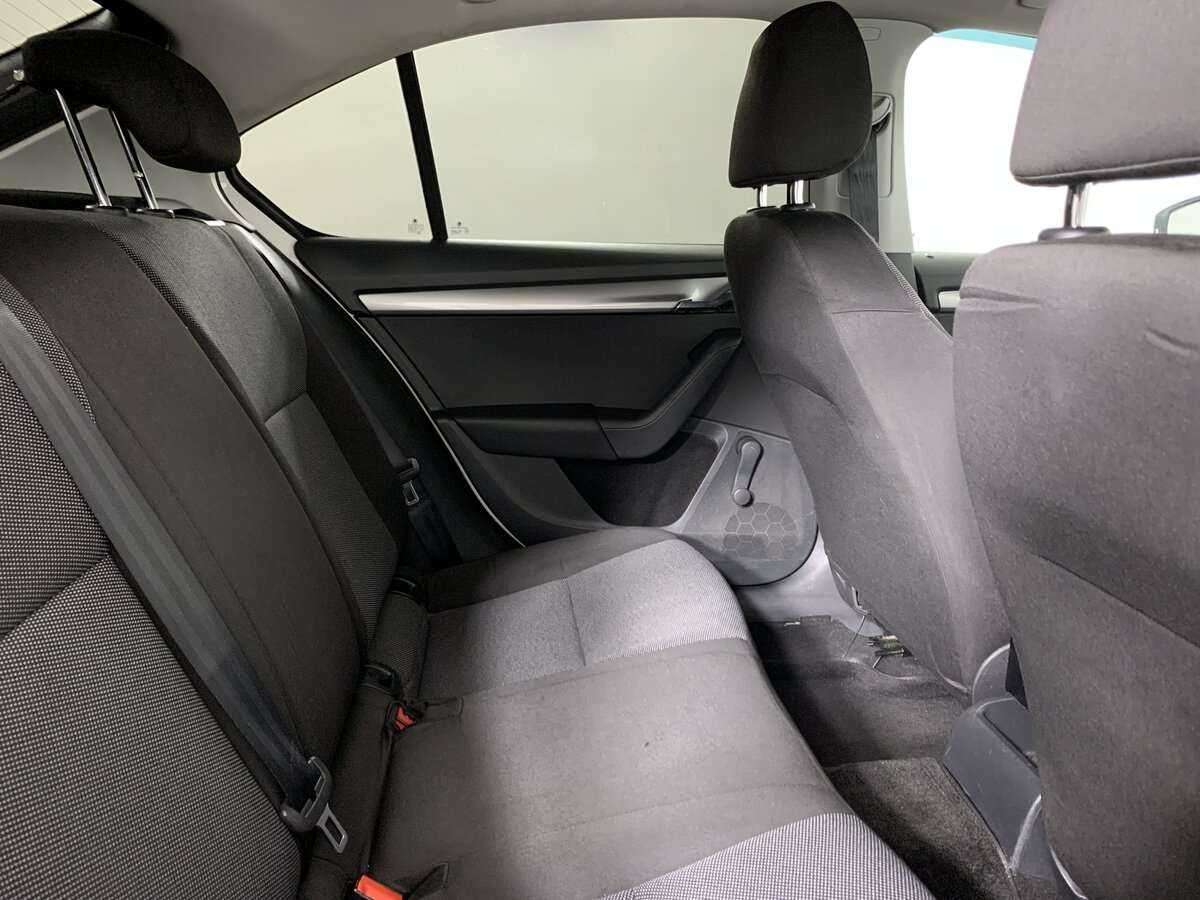 Skoda Octavia 2014 года с пробегом. Фото: #14