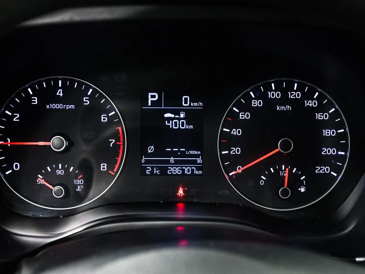 Kia Rio 2021 года с пробегом. Фото: #9