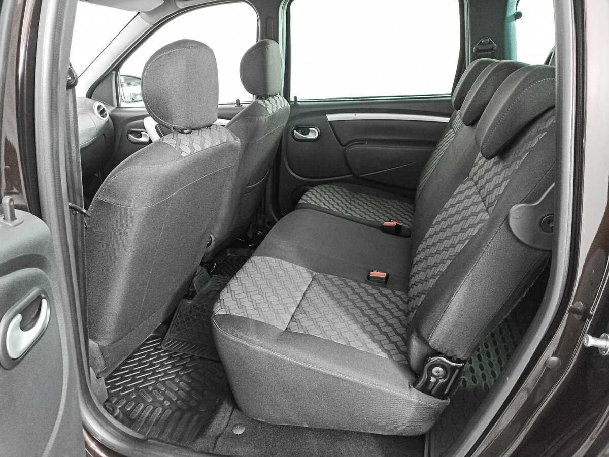 Lada (ВАЗ) Largus 2020 года с пробегом. Фото: #6