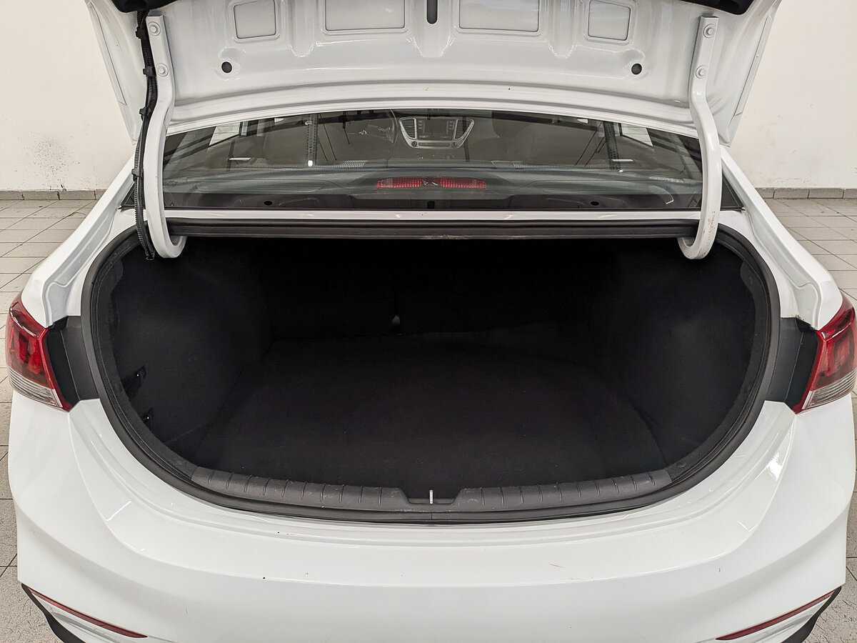 Hyundai Solaris 2019 года с пробегом. Фото: #9