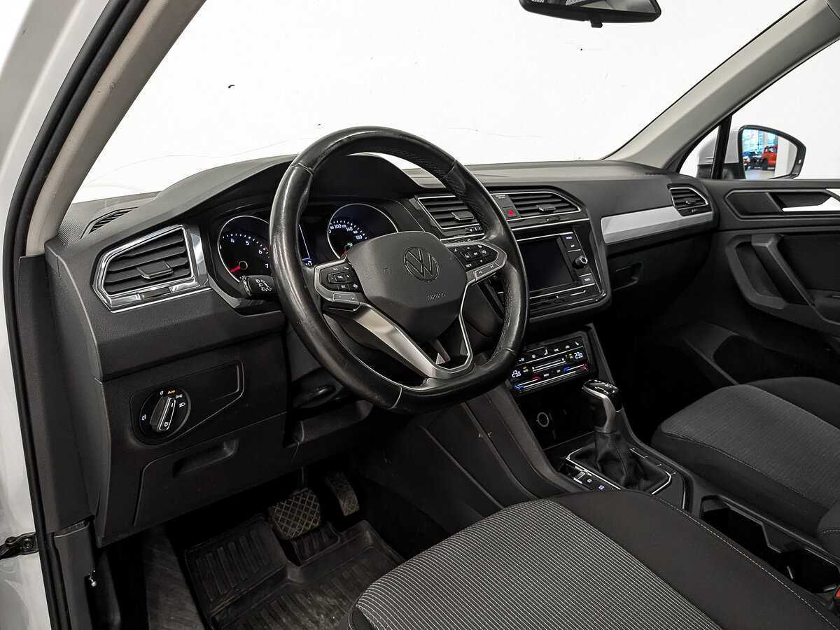 Volkswagen Tiguan 2021 года с пробегом. Фото: #14