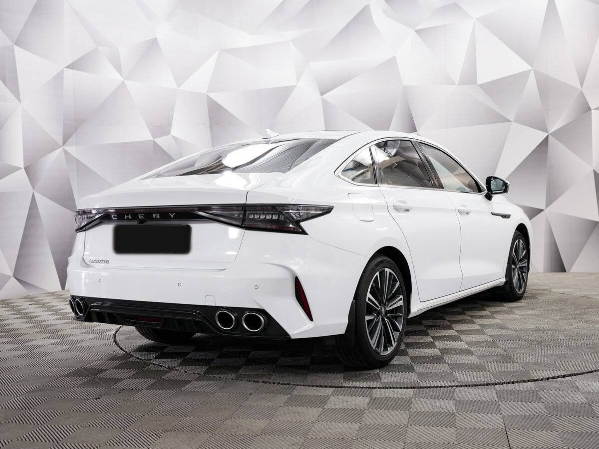 Chery Arrizo 8 2023 года с пробегом. Фото: #4