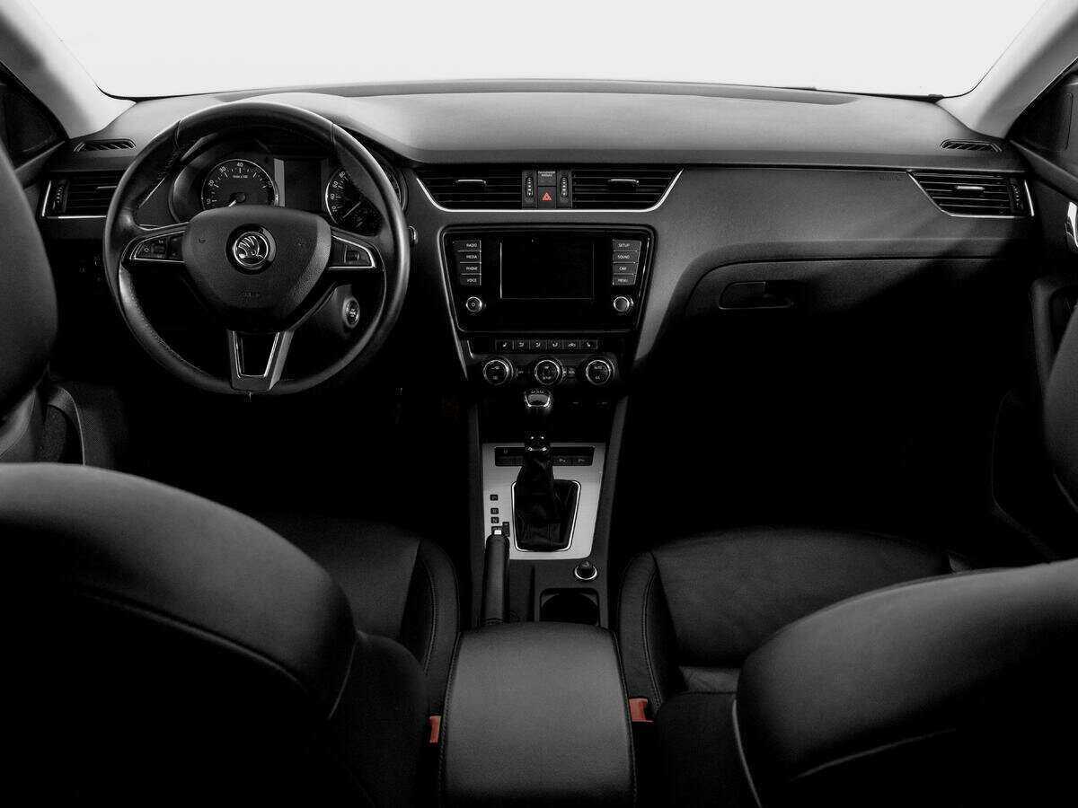 Skoda Octavia 2013 года с пробегом. Фото: #11