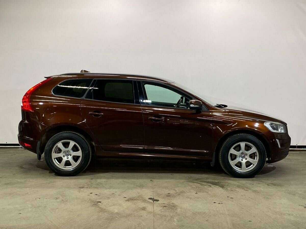 Volvo XC60 2013 года с пробегом. Фото: #3