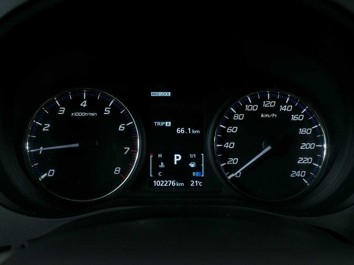 Mitsubishi Outlander 2012 года с пробегом. Фото: #13