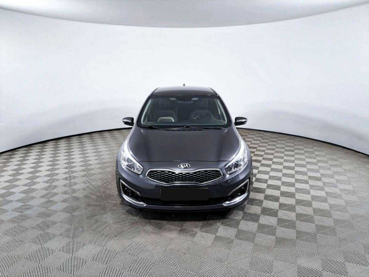 Kia Ceed 2018 года с пробегом. Фото: #1