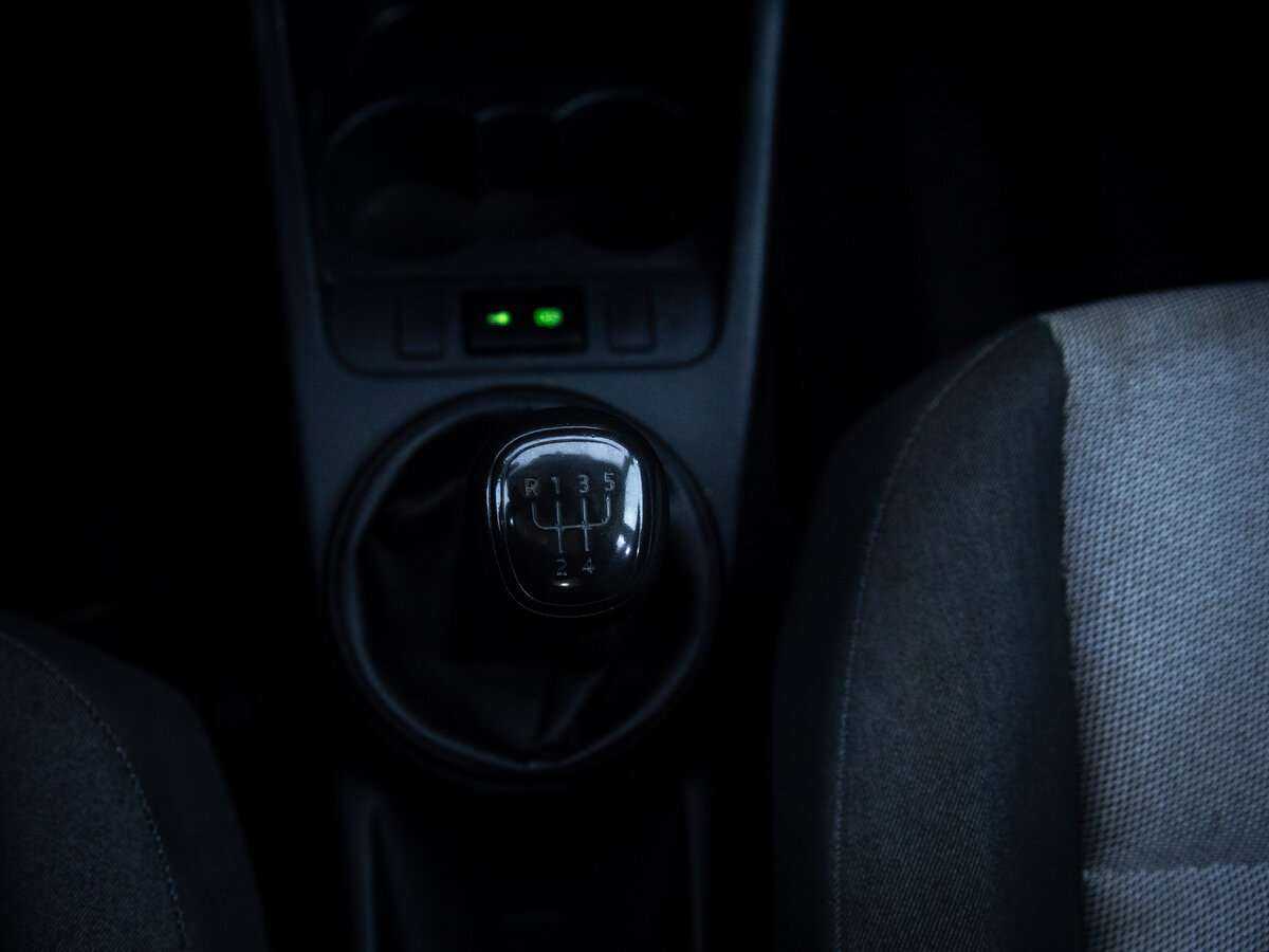 Skoda Fabia 2013 года с пробегом. Фото: #17