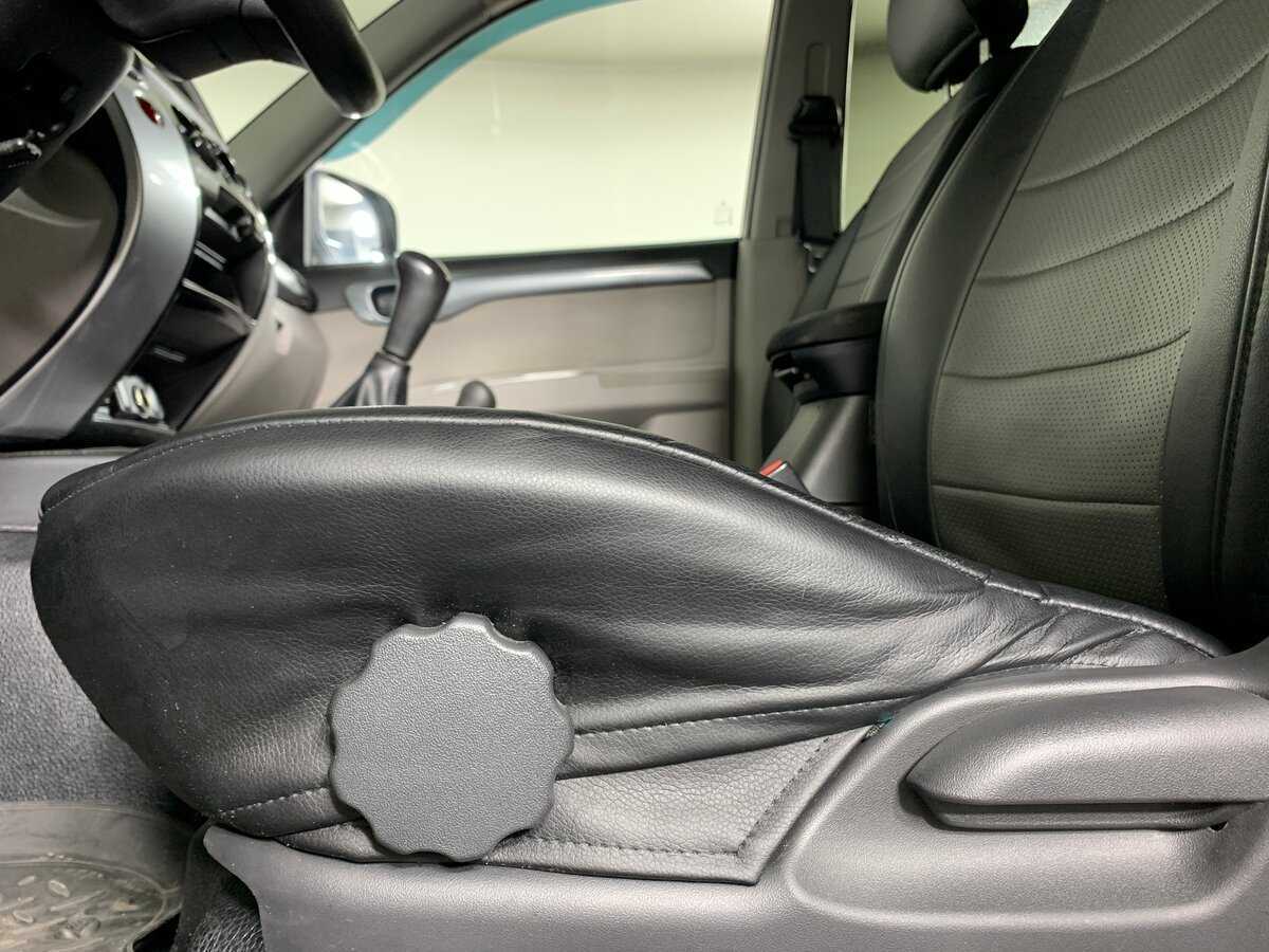 Mitsubishi Pajero Sport 2014 года с пробегом. Фото: #16