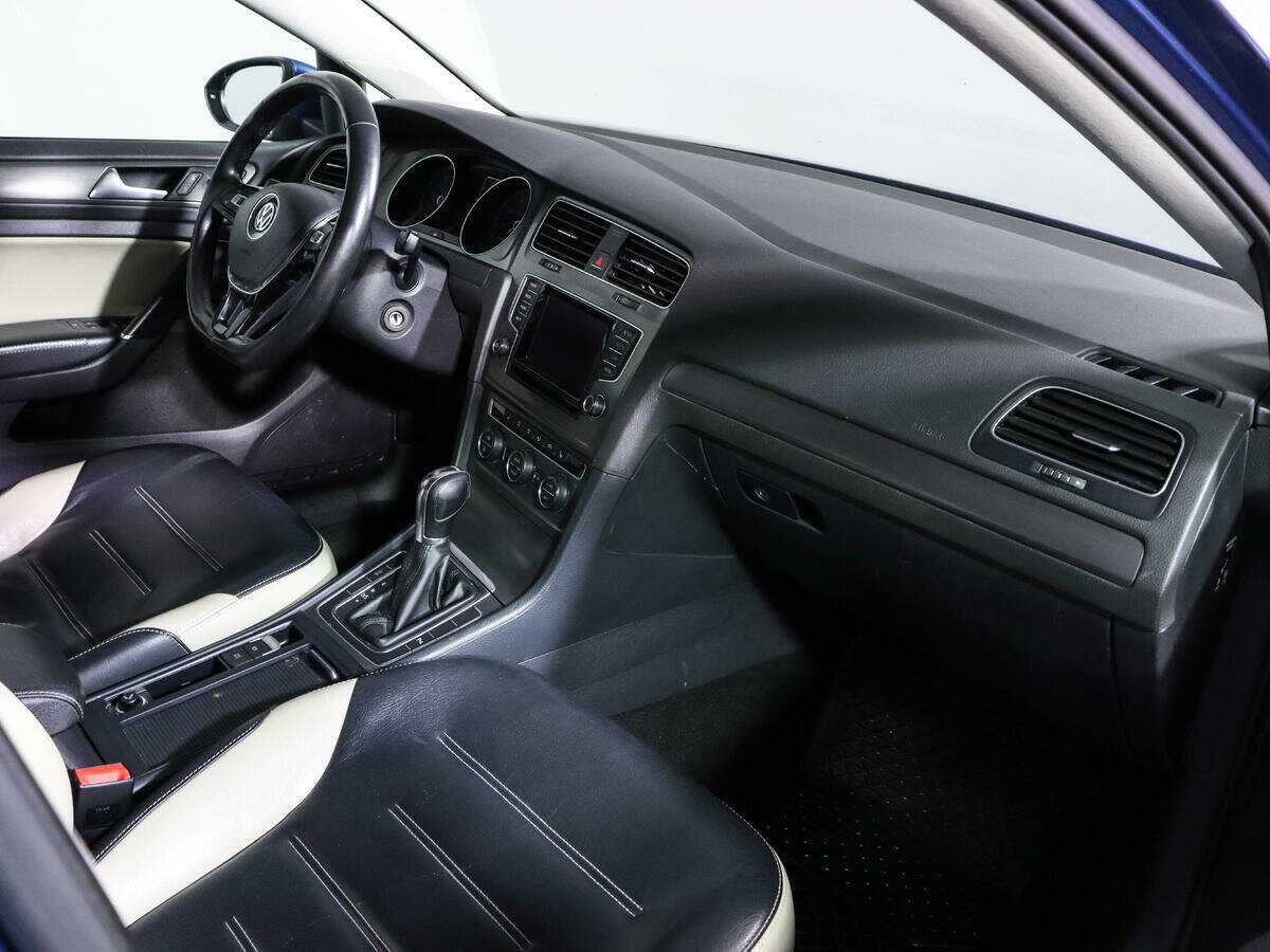 Volkswagen Golf 2013 года с пробегом. Фото: #8