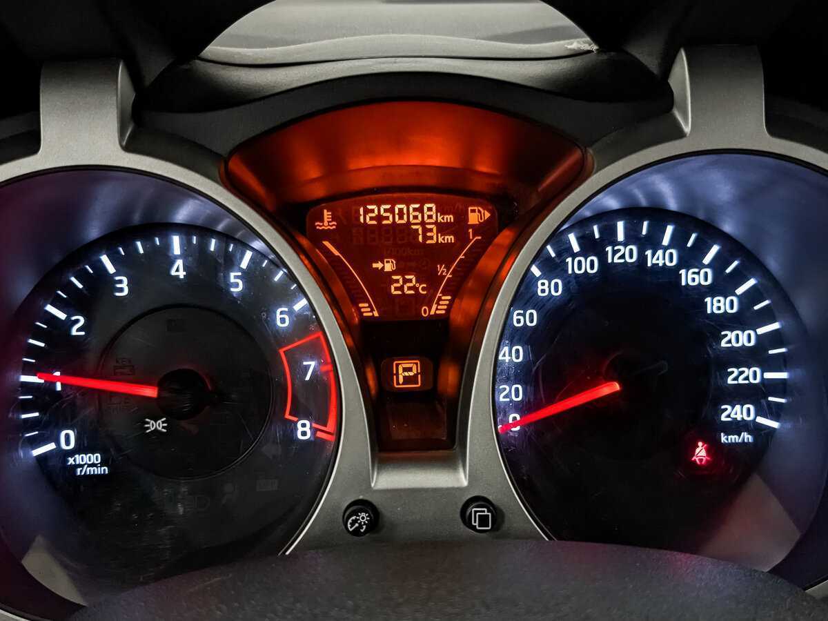 Nissan Juke 2013 года с пробегом. Фото: #15