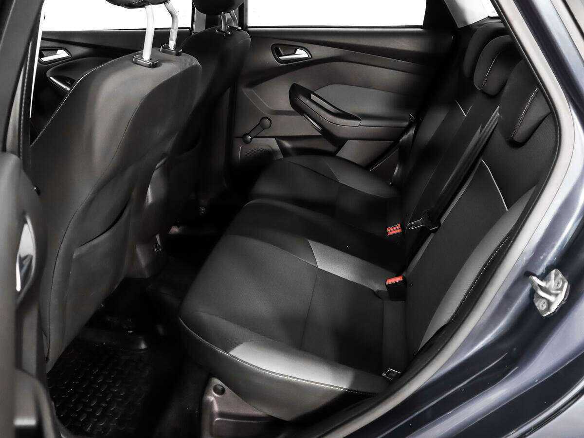 Ford Focus 2012 года с пробегом. Фото: #8