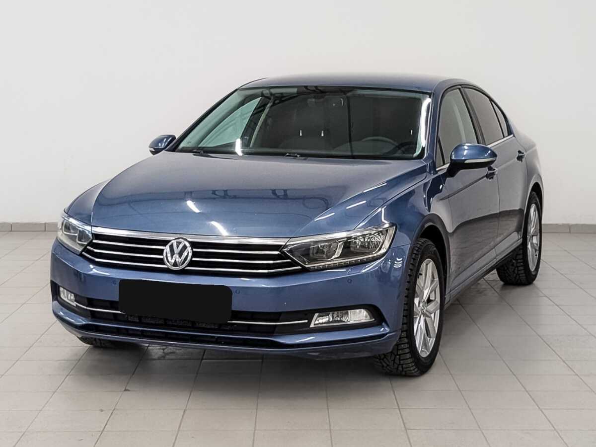 Volkswagen Passat 2015 года с пробегом. Фото: #0