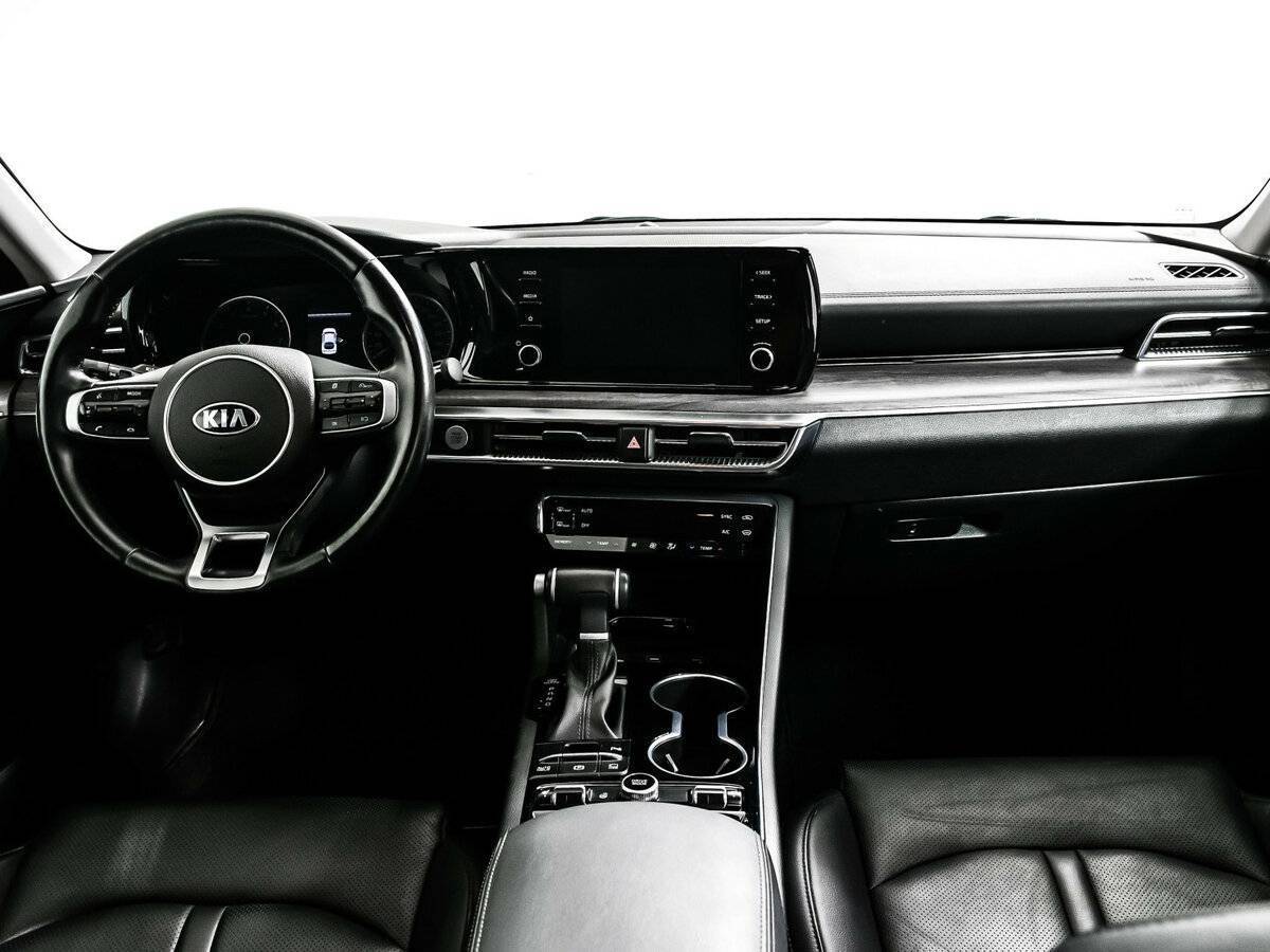 Kia K5 2021 года с пробегом. Фото: #10