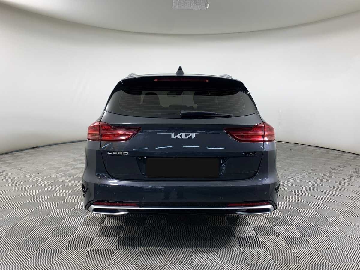 Kia Ceed 2021 года с пробегом. Фото: #5