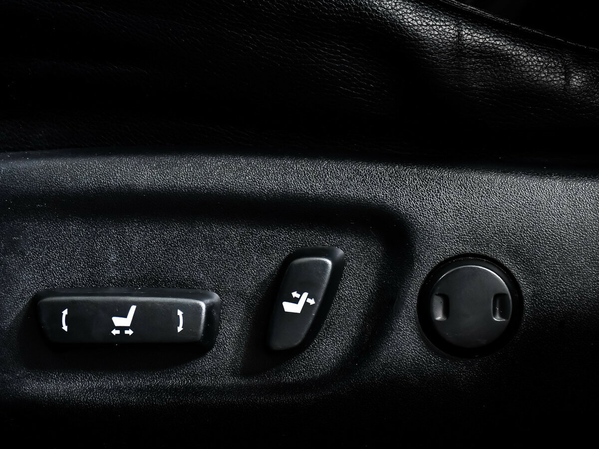 Toyota RAV4 2013 года с пробегом. Фото: #11