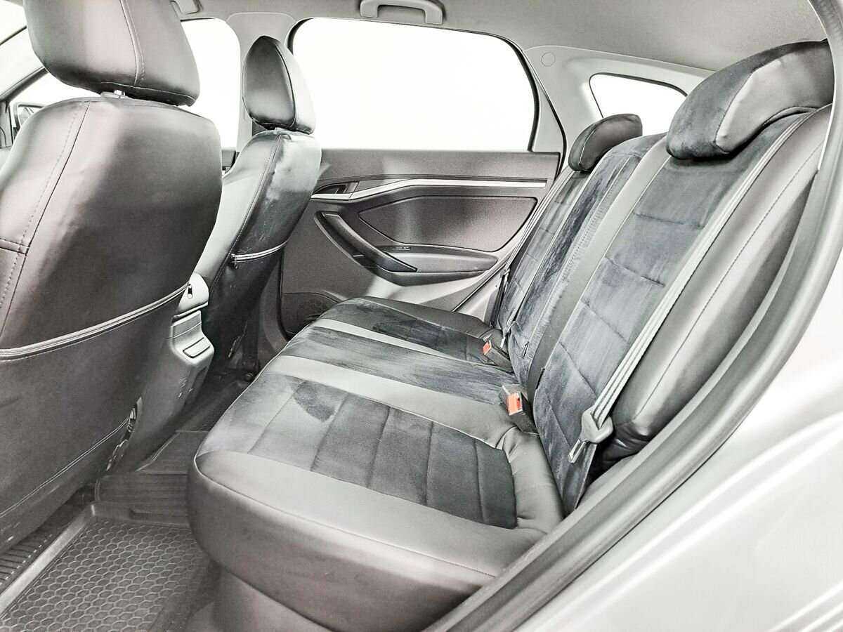 Lada (ВАЗ) Vesta 2019 года с пробегом. Фото: #11