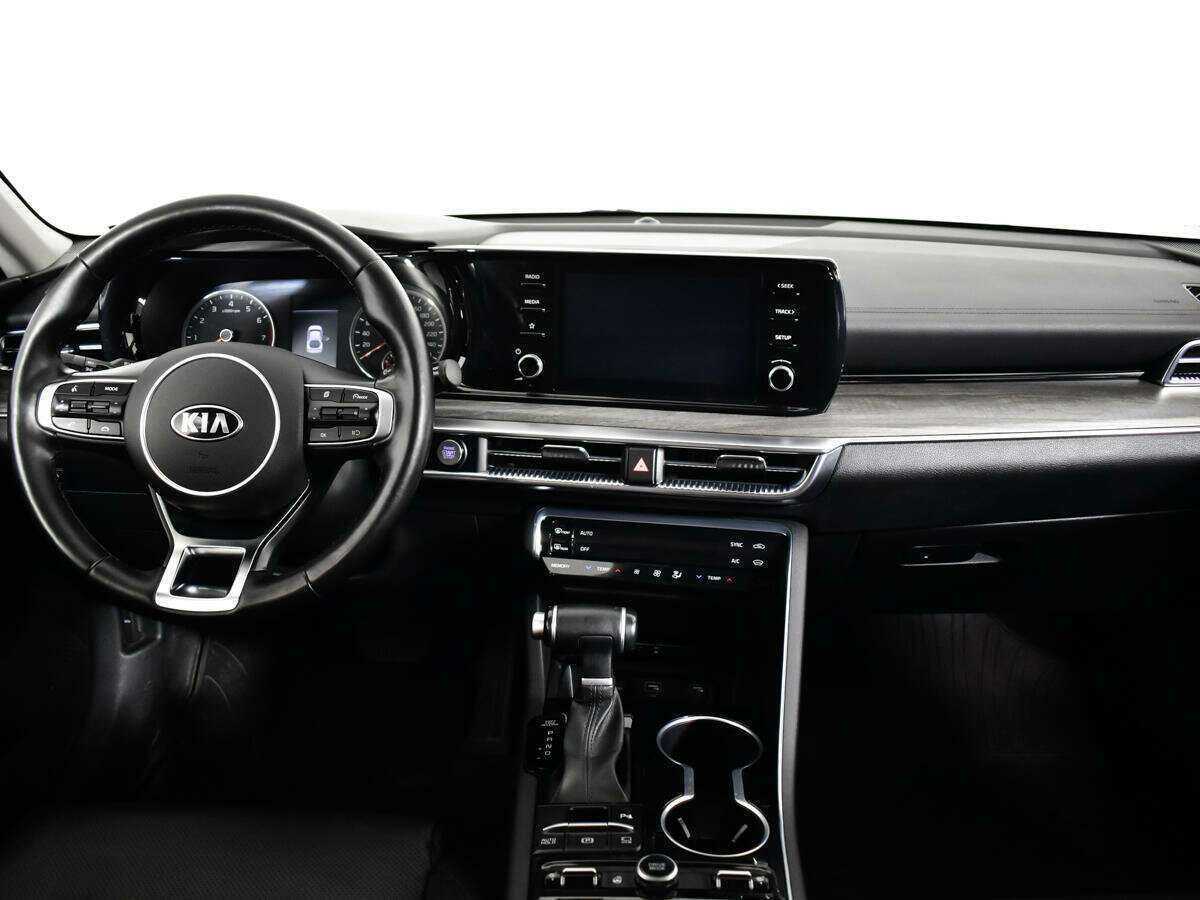 Kia K5 2020 года с пробегом. Фото: #12