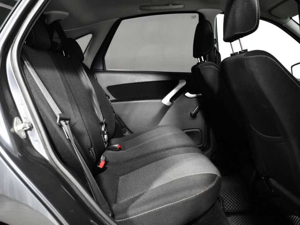 Lada (ВАЗ) Granta 2018 года с пробегом. Фото: #9