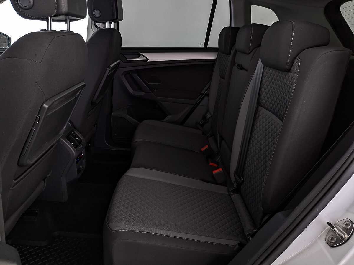 Volkswagen Tiguan 2018 года с пробегом. Фото: #15