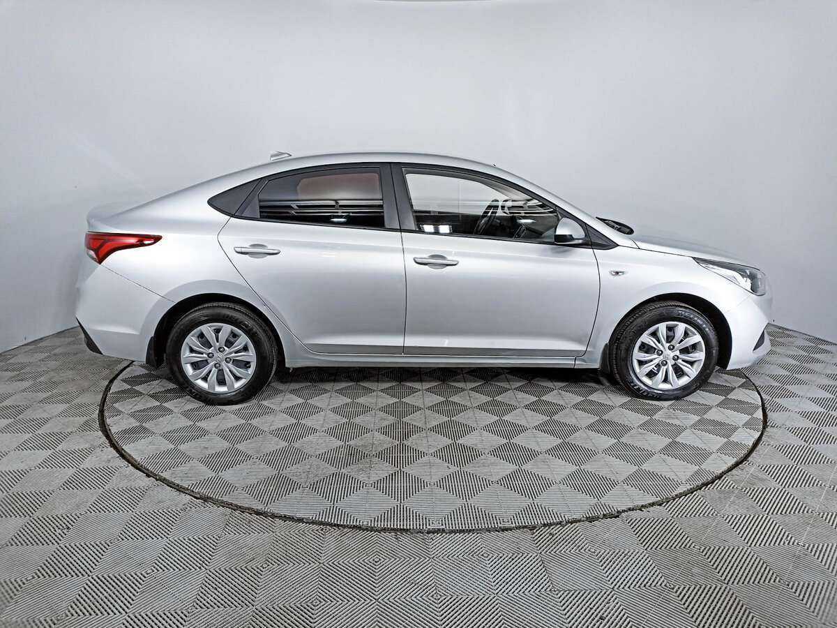 Hyundai Solaris 2017 года с пробегом. Фото: #3