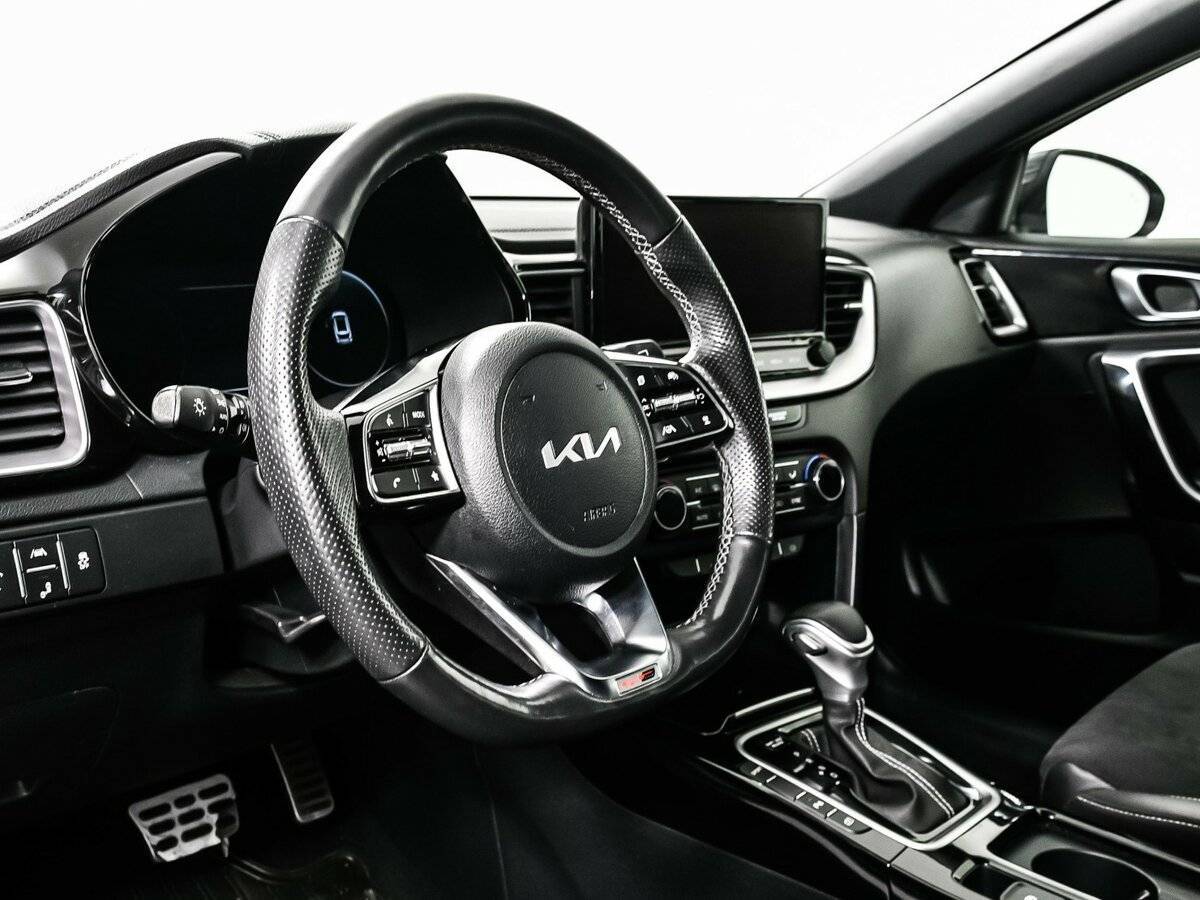 Kia Ceed 2022 года с пробегом. Фото: #11