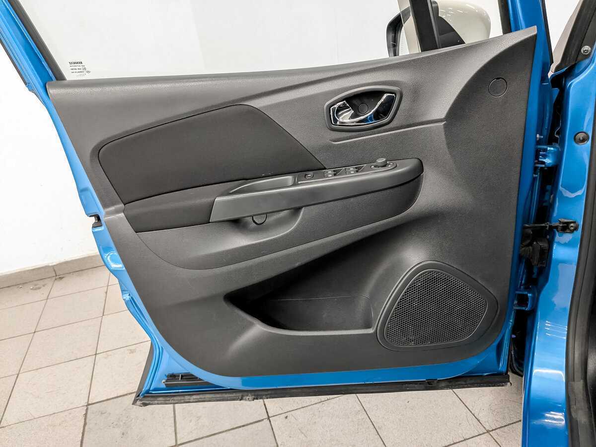 Renault Kaptur 2016 года с пробегом. Фото: #16