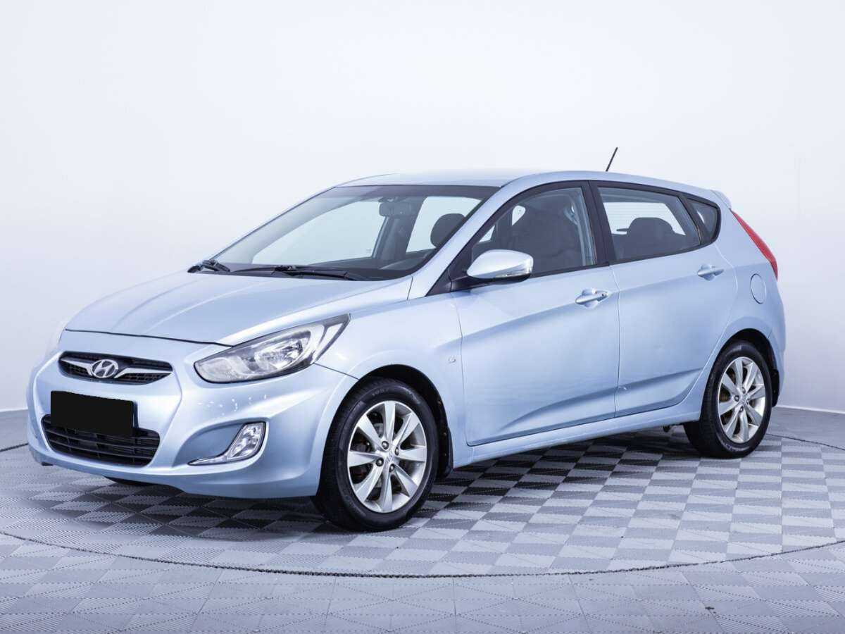 Hyundai Solaris 2012 года с пробегом. Посмотреть фото