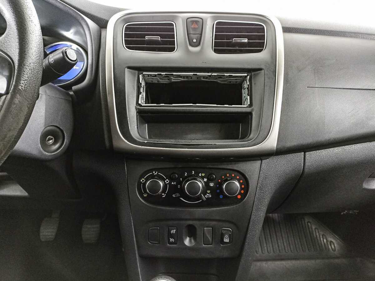 Renault Sandero 2017 года с пробегом. Фото: #12