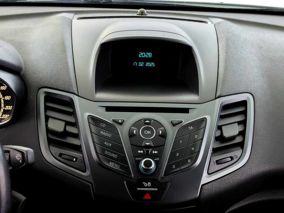Ford Fiesta 2017 года с пробегом. Фото: #14