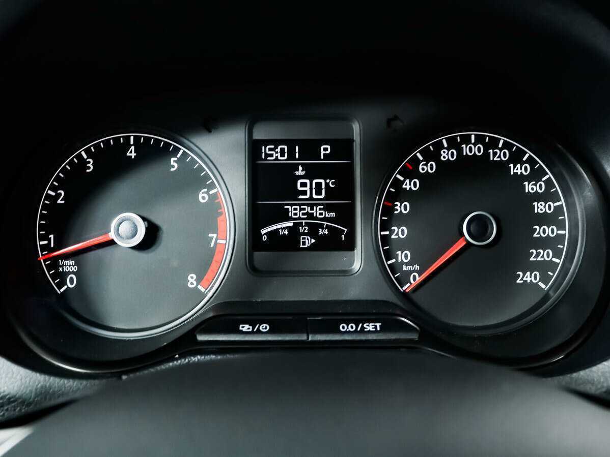 Volkswagen Polo 2015 года с пробегом. Фото: #9