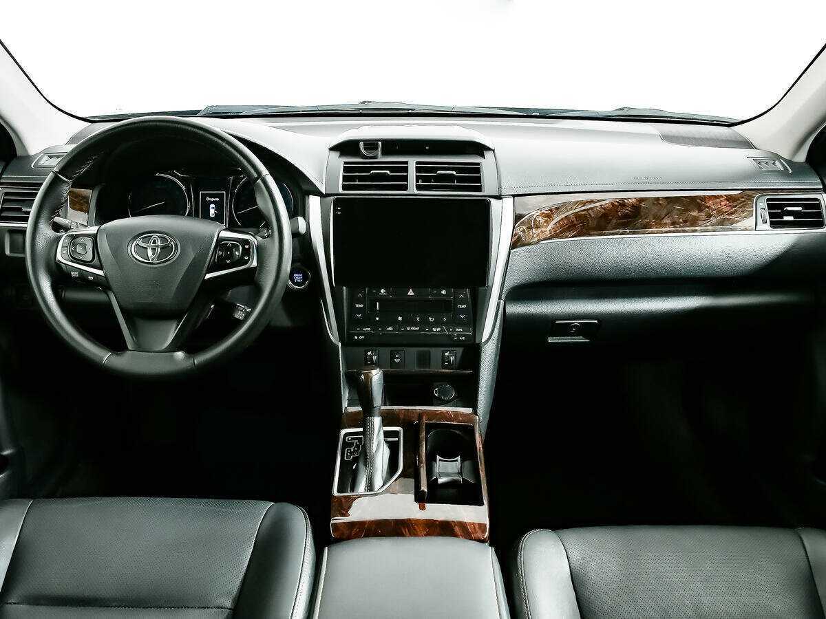 Toyota Camry 2016 года с пробегом. Фото: #9