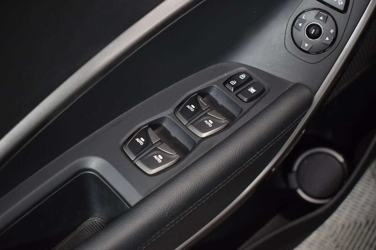 Hyundai Santa Fe 2016 года с пробегом. Фото: #14