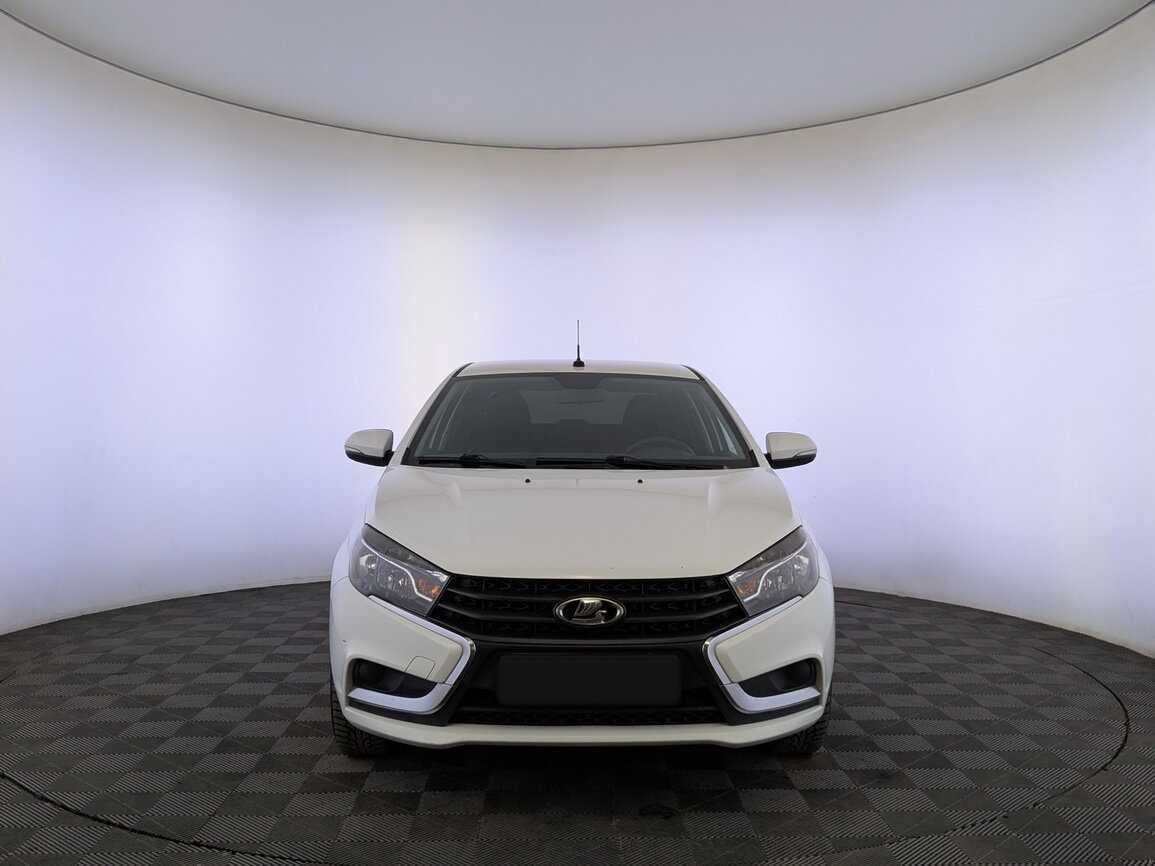 Lada (ВАЗ) Vesta 2016 года с пробегом. Фото: #1