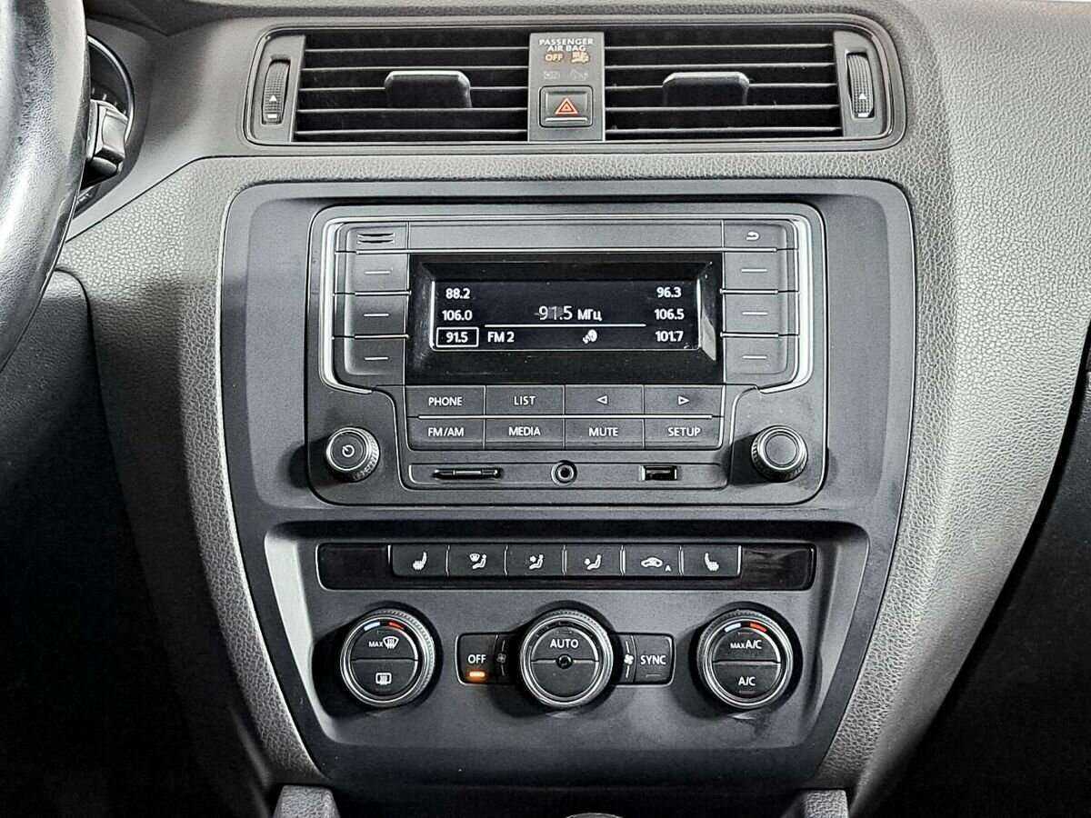 Volkswagen Jetta 2016 года с пробегом. Фото: #10