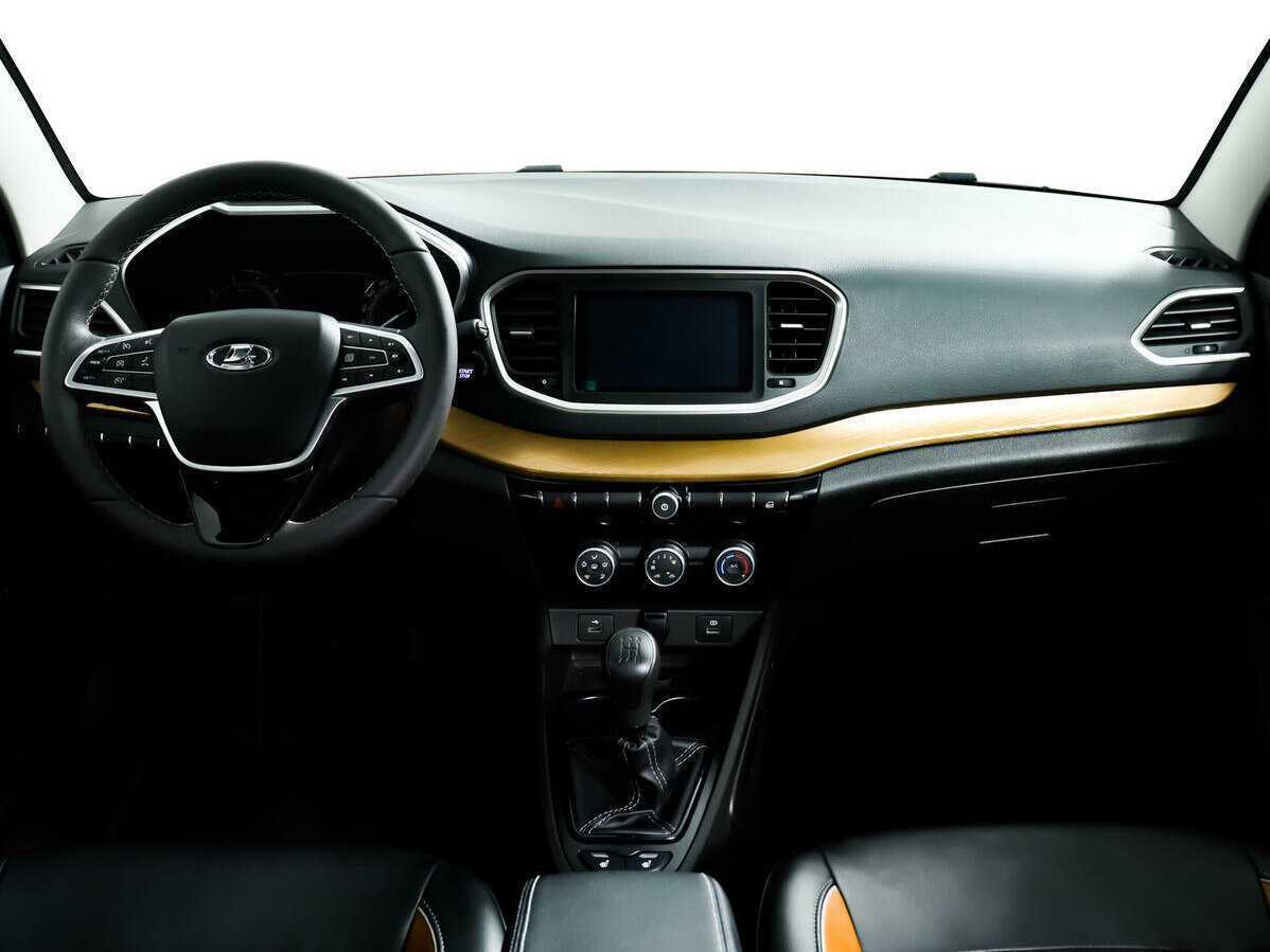 Lada (ВАЗ) Vesta 2023 года с пробегом. Фото: #10