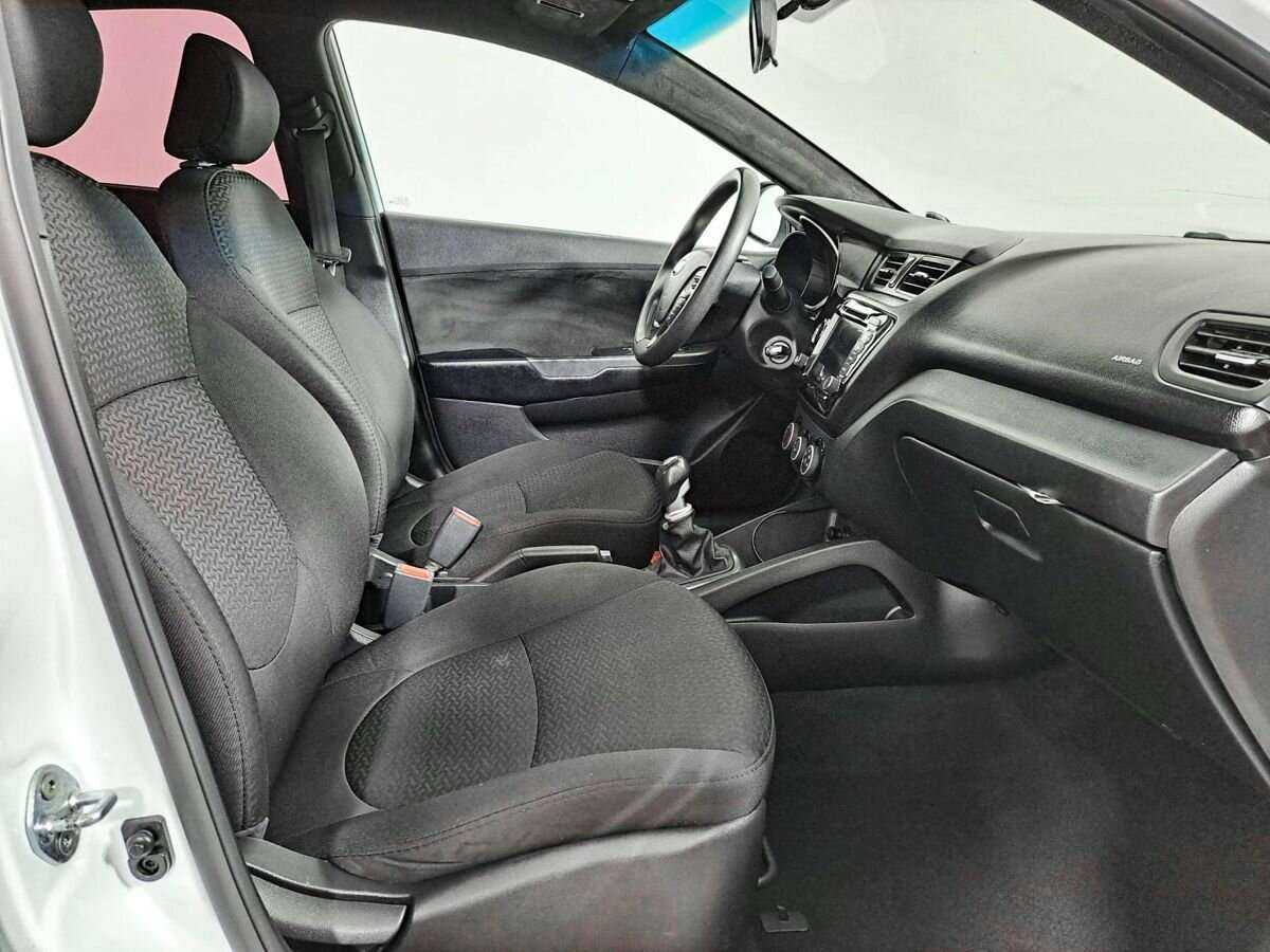 Kia Rio 2015 года с пробегом. Фото: #8