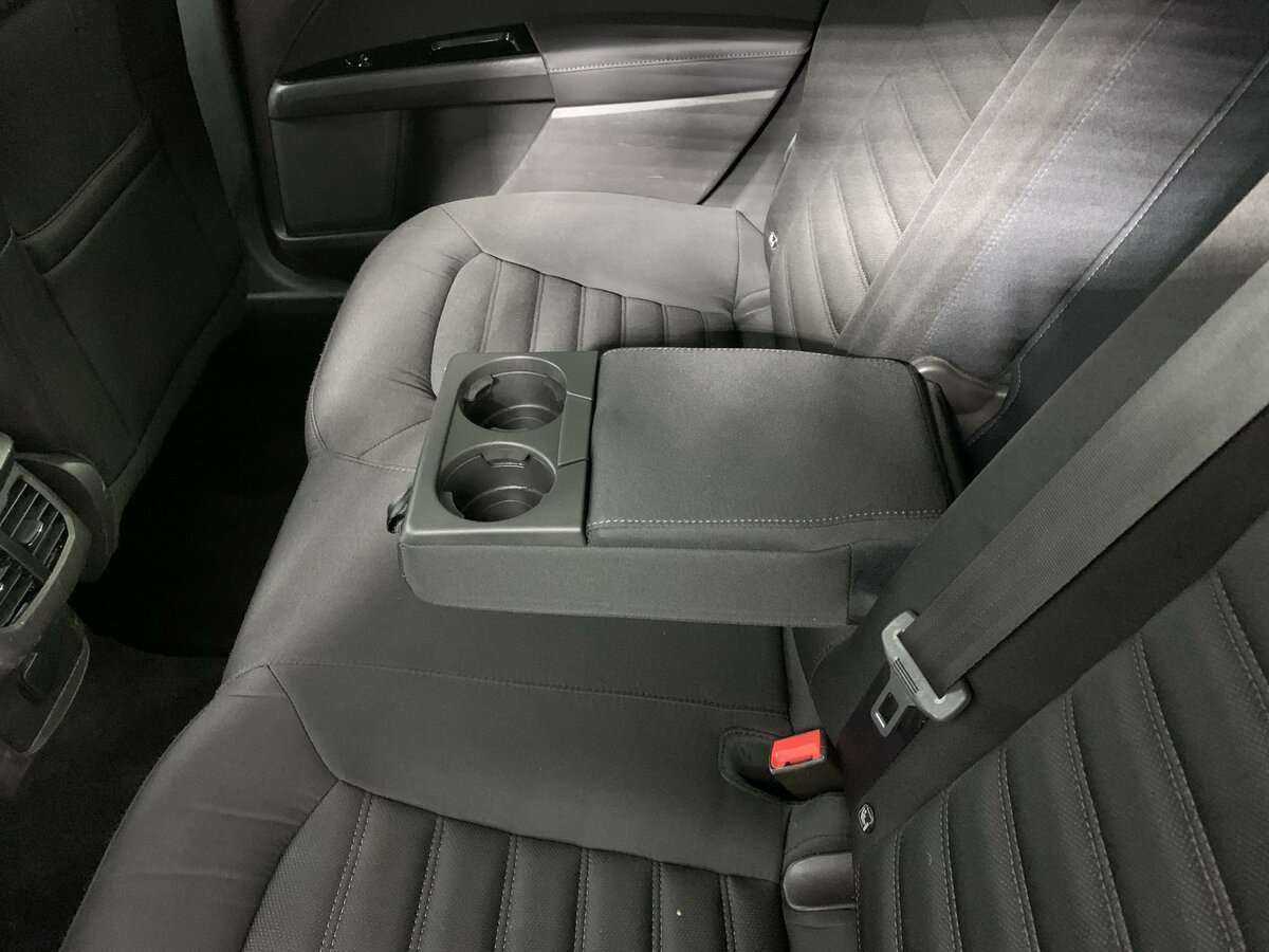 Ford Mondeo 2018 года с пробегом. Фото: #16