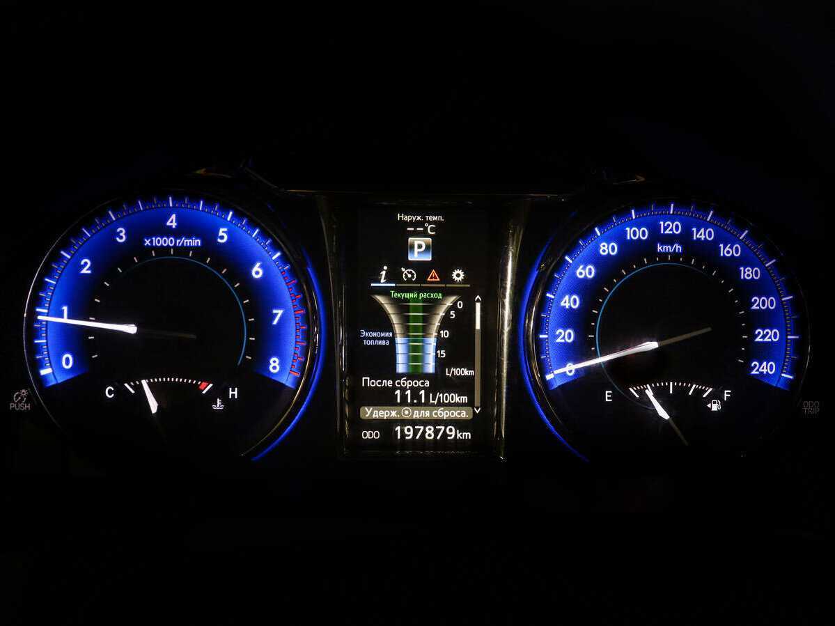 Toyota Camry 2016 года с пробегом. Фото: #10