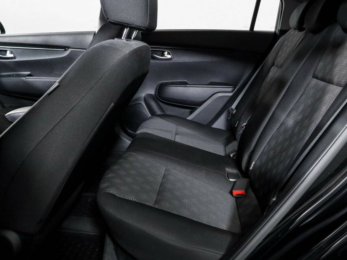 Kia Rio 2020 года с пробегом. Фото: #9