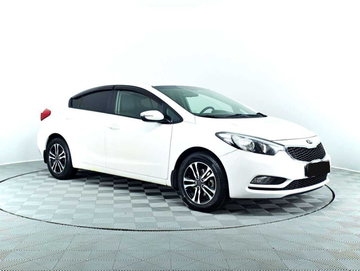 Kia Cerato 2014 года с пробегом. Фото: #2