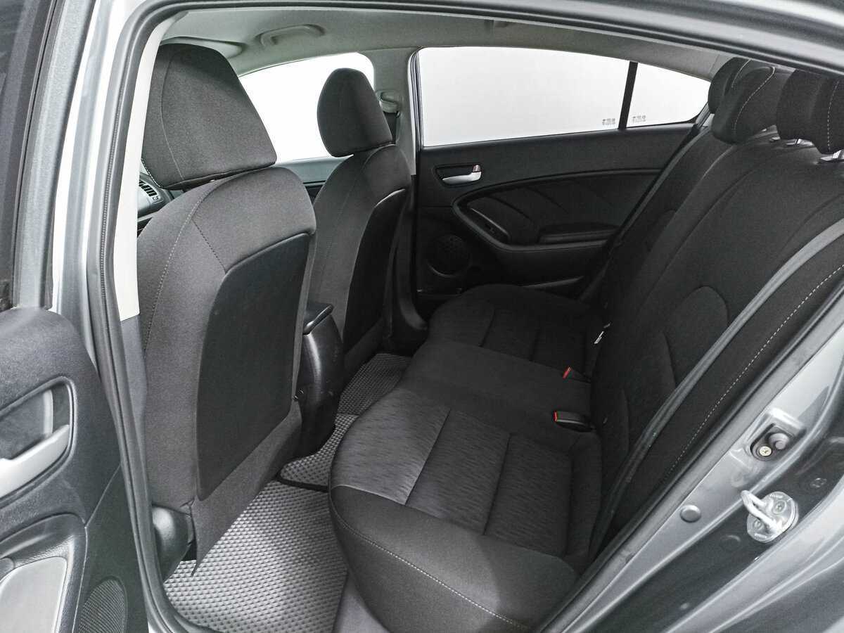 Kia Cerato 2014 года с пробегом. Фото: #9