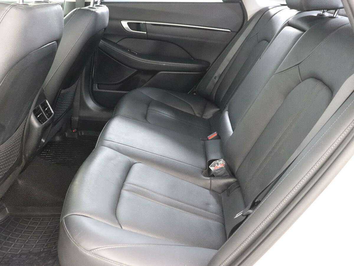 Hyundai Sonata 2021 года с пробегом. Фото: #8