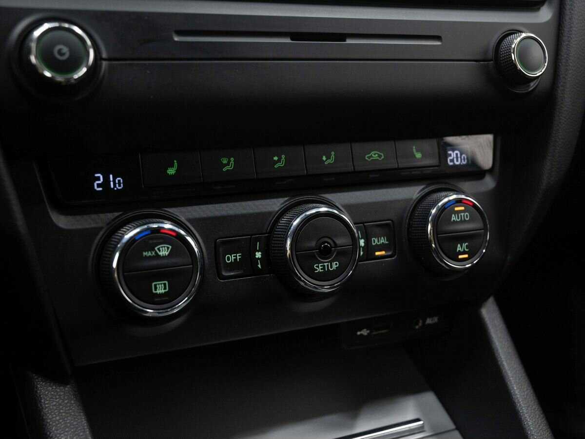 Skoda Octavia 2013 года с пробегом. Фото: #18